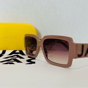 Authentic MARC JACOBS Tan Sunglasses - New with Packaging